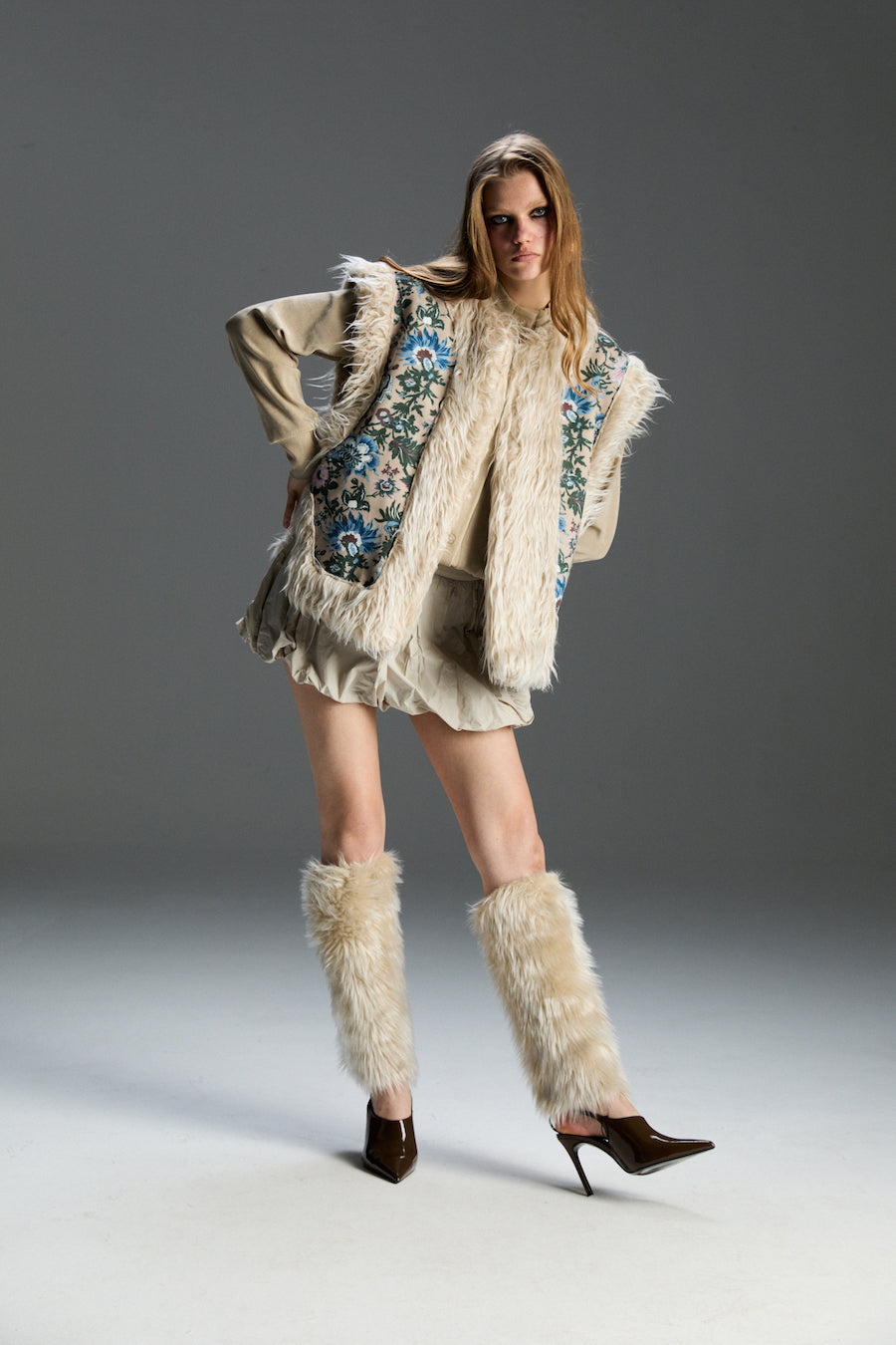 Milka Çiçekli Çift Taraflı Yelek