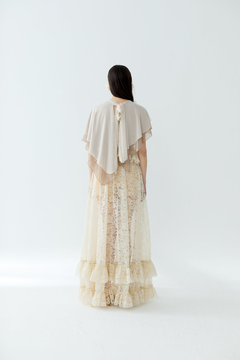 Dahlia Beige Cape